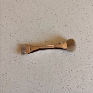 Patrick Ta Dual-Ended Foundation Brush in Rose Gold with Beige Bristles